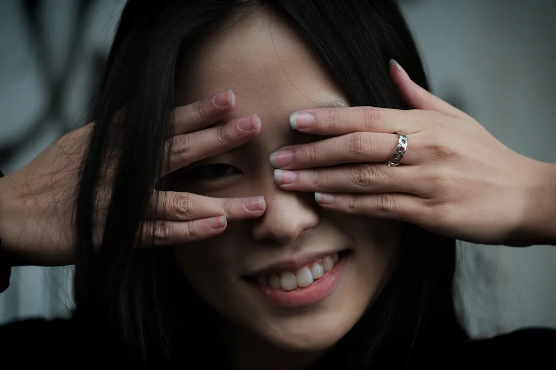 눈 관상 7유형 — 본인 눈매 모양·크기·위치로 보는 성격 재물 인복 풀이