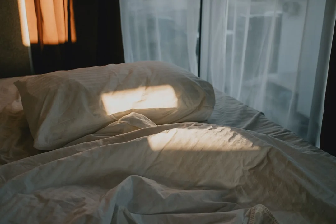 똥꿈 해몽 7유형 밟는 꿈 만지는 꿈 화장실 꿈 재물운 자가 풀이를 상징하는 썸네일